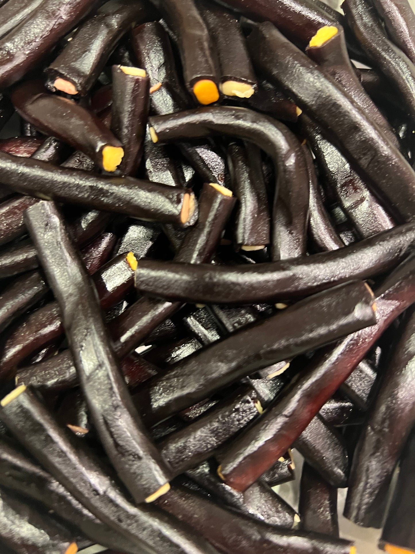 Konfekt-staven Haribo - Gevulde drop staven met kleurige zoete vullingen