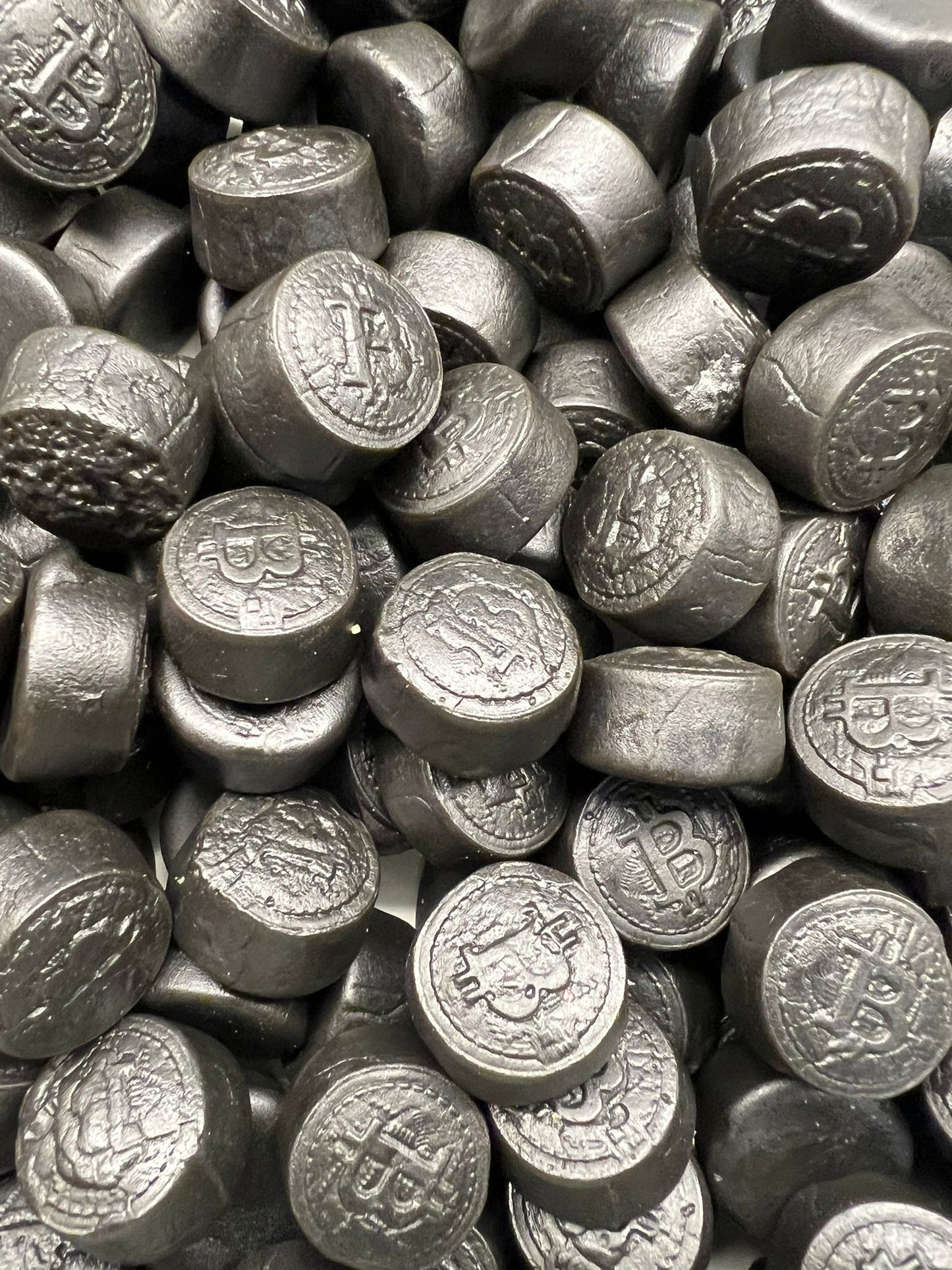 Bitcoin drop - Moderne drop snoepjes in bitcoin muntenvorm met zoethout
