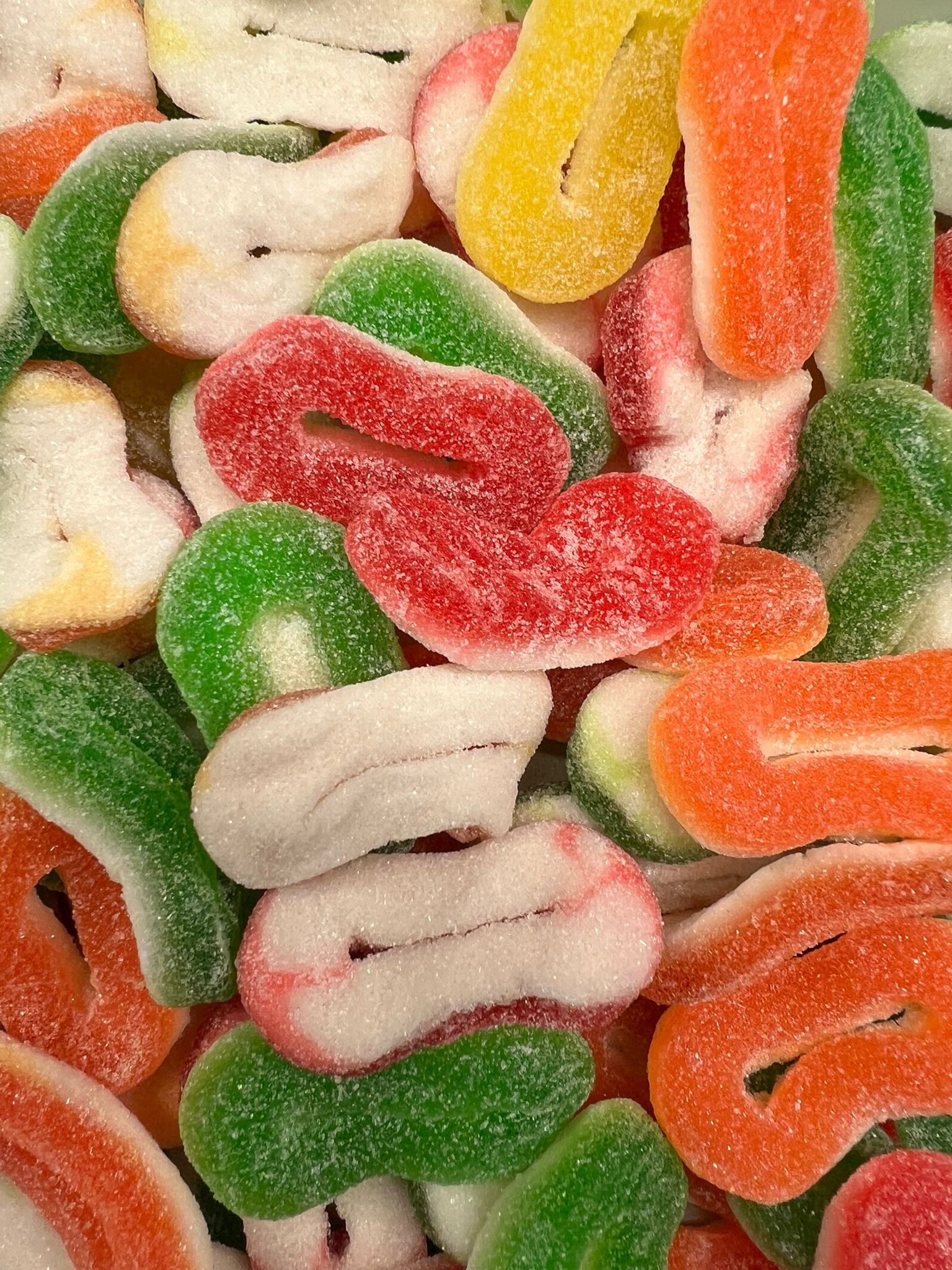 Damel Gesuikerde Fruit Ringen - Zachte winegums met fruitsmaken in kleurrijke ringvorm, glutenvrij en halal,