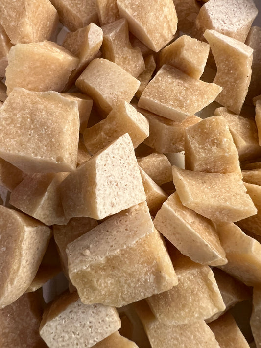 Hakhoning met gember - ambachtelijk middeleeuws product voor verzachting van de keel
