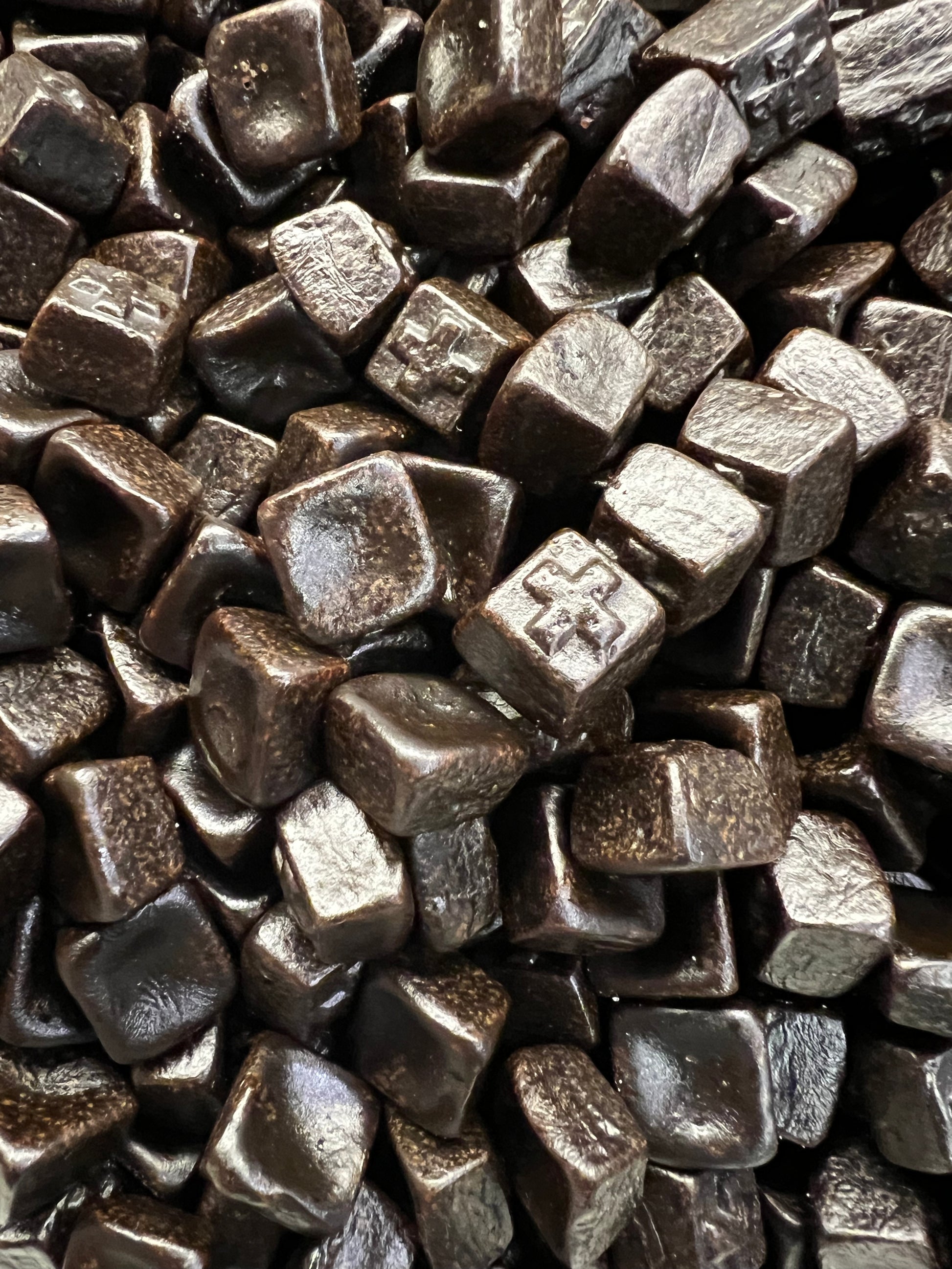 Menthol kruisdrop van Venco - Verfrissende zoete drop met menthol in kruisvorm
